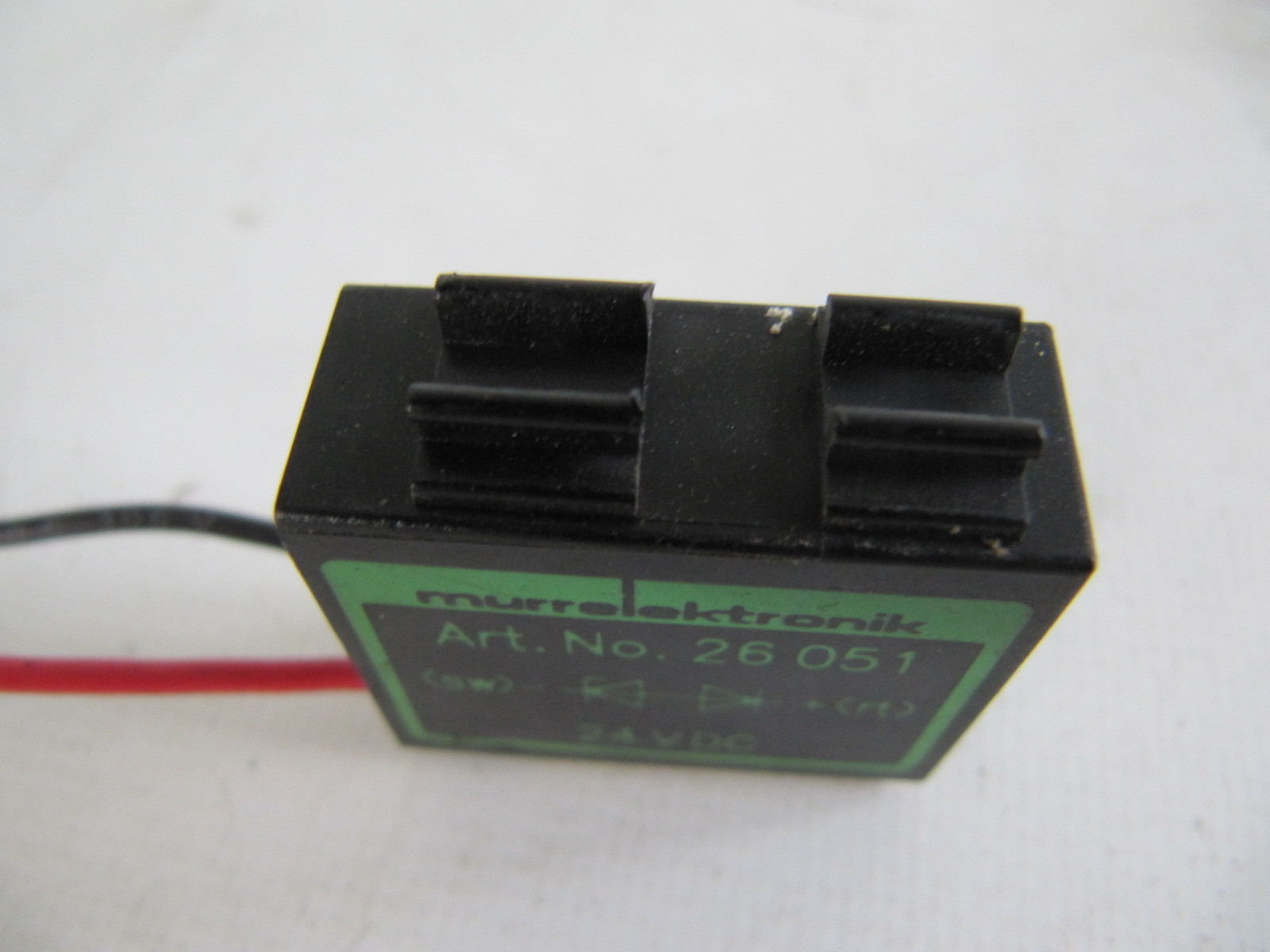 (LOT OF 12) Murr Electric 24VDC Relay Surge Suppressor Module Diode ...