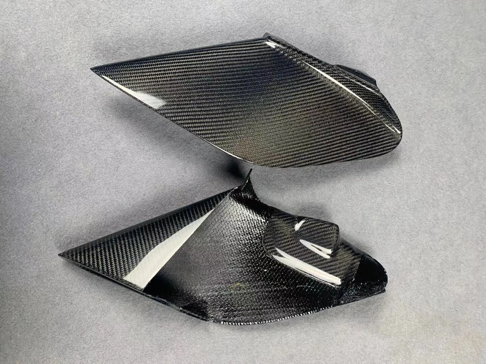 Cubiertas de admisión de ventilación de aire para guardabarros lateral de fibra de carbono Spider para Ferrari 488 GTB Foto 3 de 4