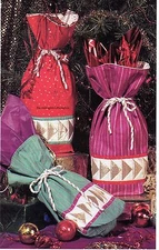 Glitzy Gift Bag Quilt Pattern Pieced/Paper Pieced JW Christmas Holiday