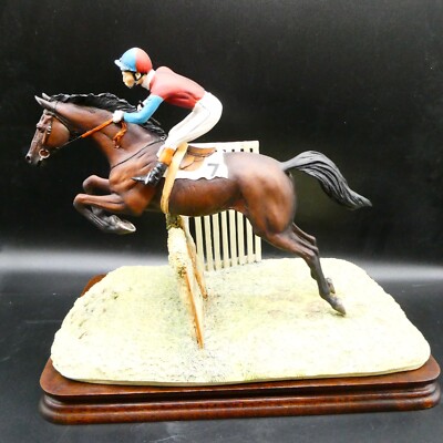 Border Fine Arts L51 The Hurdler Race horse And Jockey D. Geety On Wooden Base