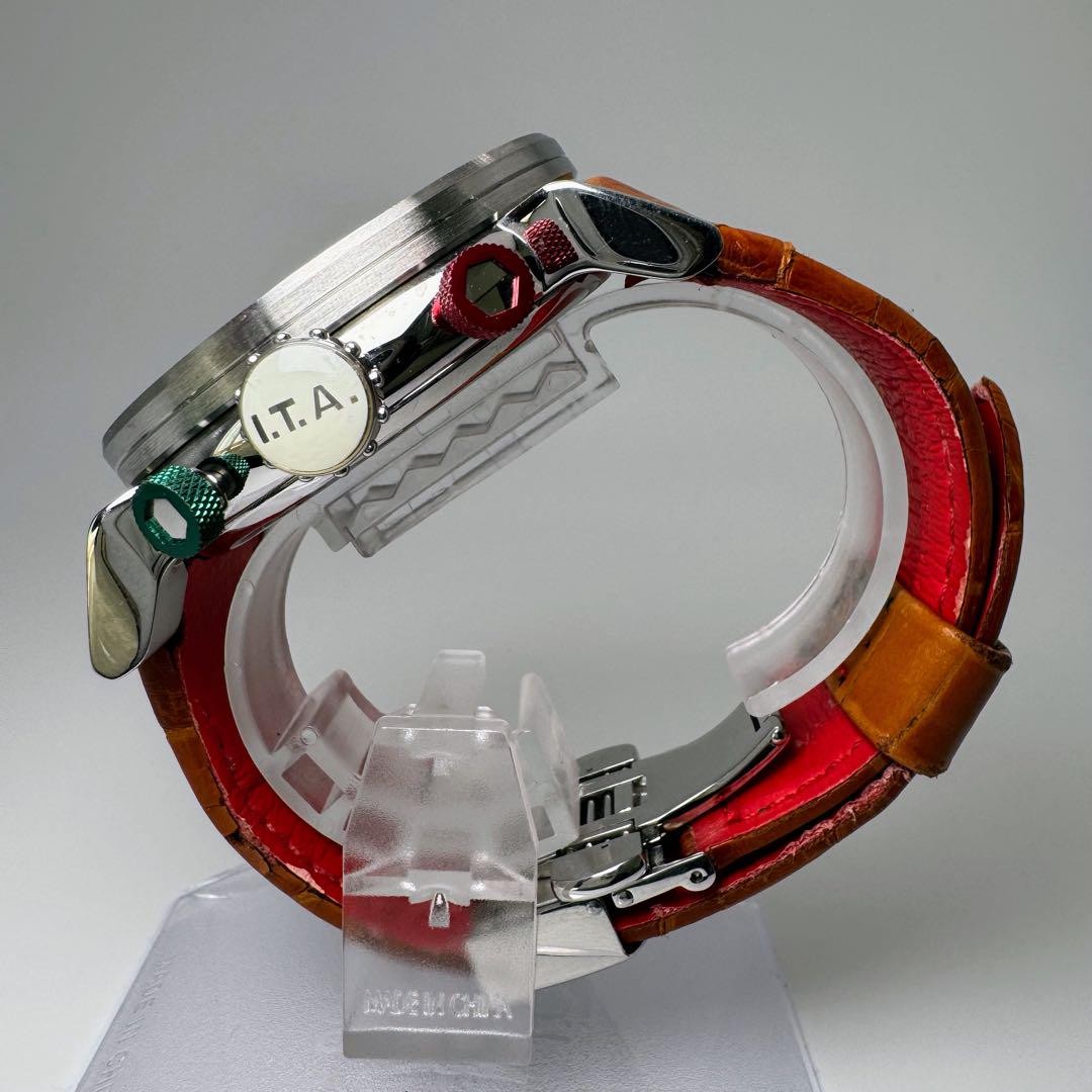 I.T.A B Compax 2.0 Watch Ref 18 00 01 Chronograph Quartz