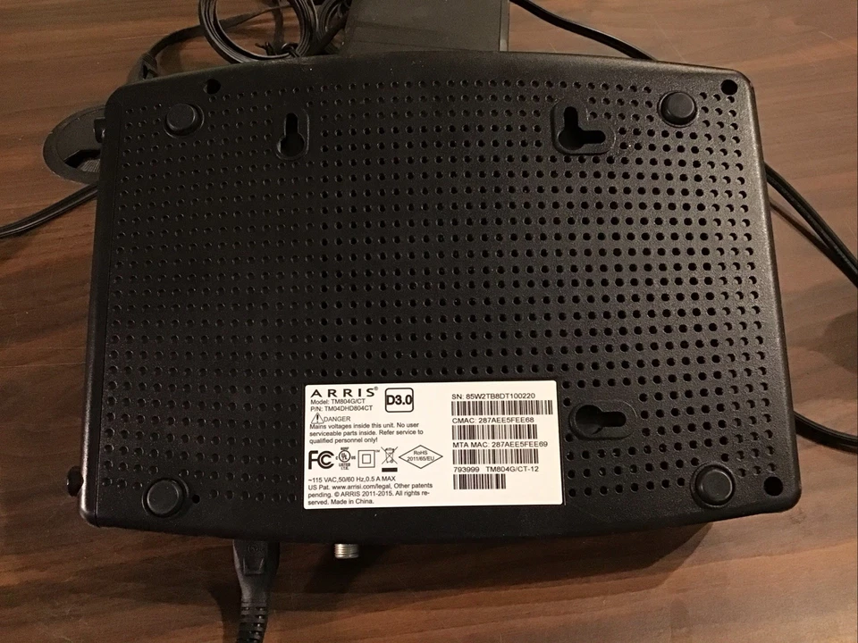 ARRIS Touchstone TM822G DOCSIS 3.0 8x4 Telephony Modem - Black - Image 2 of 3