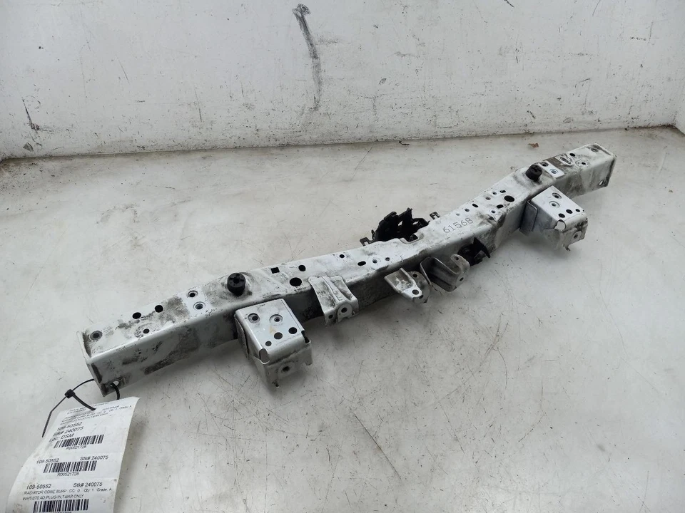 10-15 丰田普锐斯插入式1.8升FWD收音机核心支持上盖 — 第 3/4 张图片