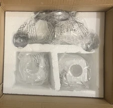 Park Harbor PHVL2062PC Matina 2-Light Vanity Light w/Frosted Glass Shades Chrome