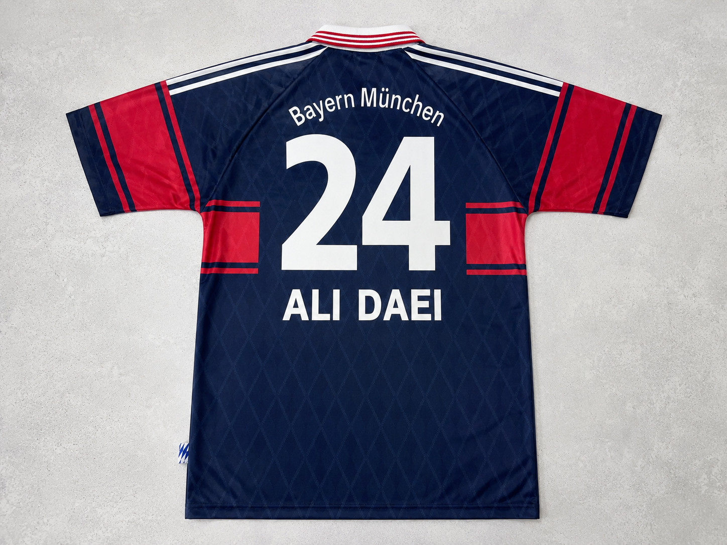 Ali Daei 24 Bayern Munich Jersey 1997 1999 Size XL Retro Football Vintage Home