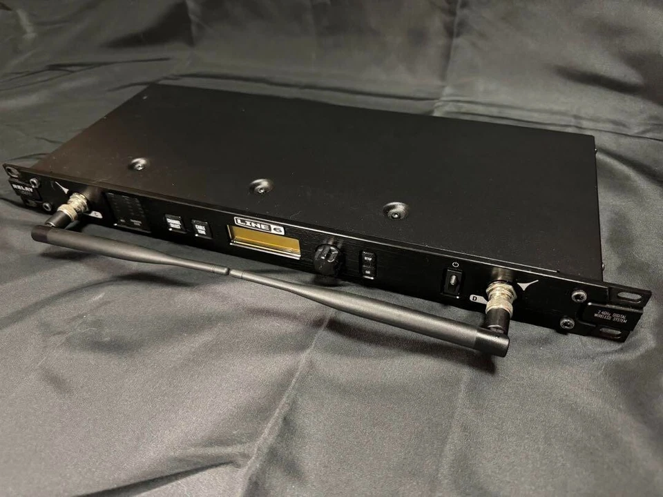 LINE 6 Relay G90 TBP12 12ch Wireless System 1U rack system Test Completed - Image 2 of 4