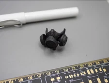 YMTOYS YMT081 1/6 Female Gas Mask Model for 12'' Border Hunter Anna