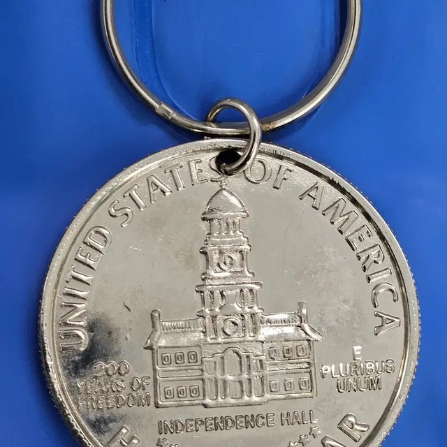 US 200th Anniversary Commemorative Medal Keychain - Large