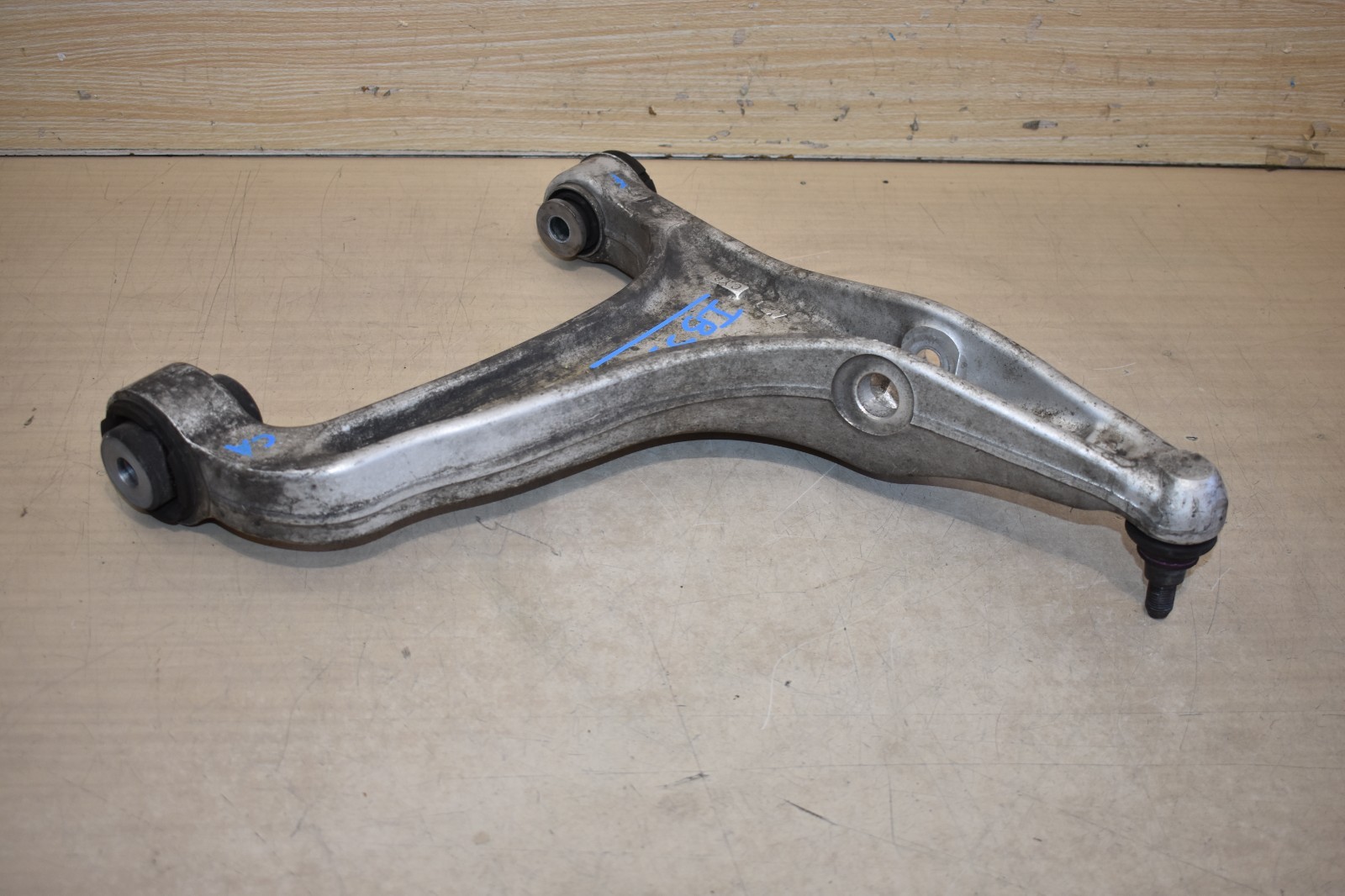 17-22 MASERATI LEVANTE FRONT SUSPENSION LOWER CONTROL ARM GENUINE OEM LEFT
