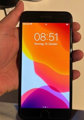 iPhone 8 Plus - Schwarz - 64 GB