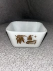 Vintage Pyrex Refrigerator Dish 501-B No lid - Cat Corn and Coffee