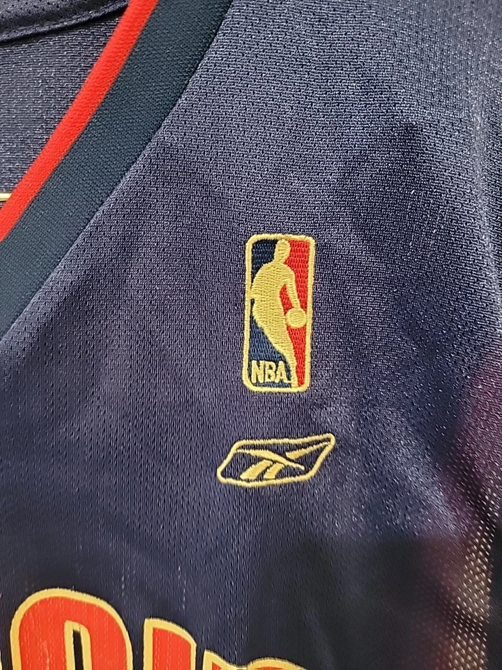 Vtg Richard Rip Hamilton Detroit Pistons #32 Reebok Basketball Jersey Sz Medium - Image 2 of 4