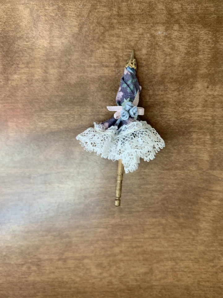 Lote de 2 paraguas vintage hechos a mano si dos con encaje - casa de muñecas miniaturas dama Foto 3 de 4