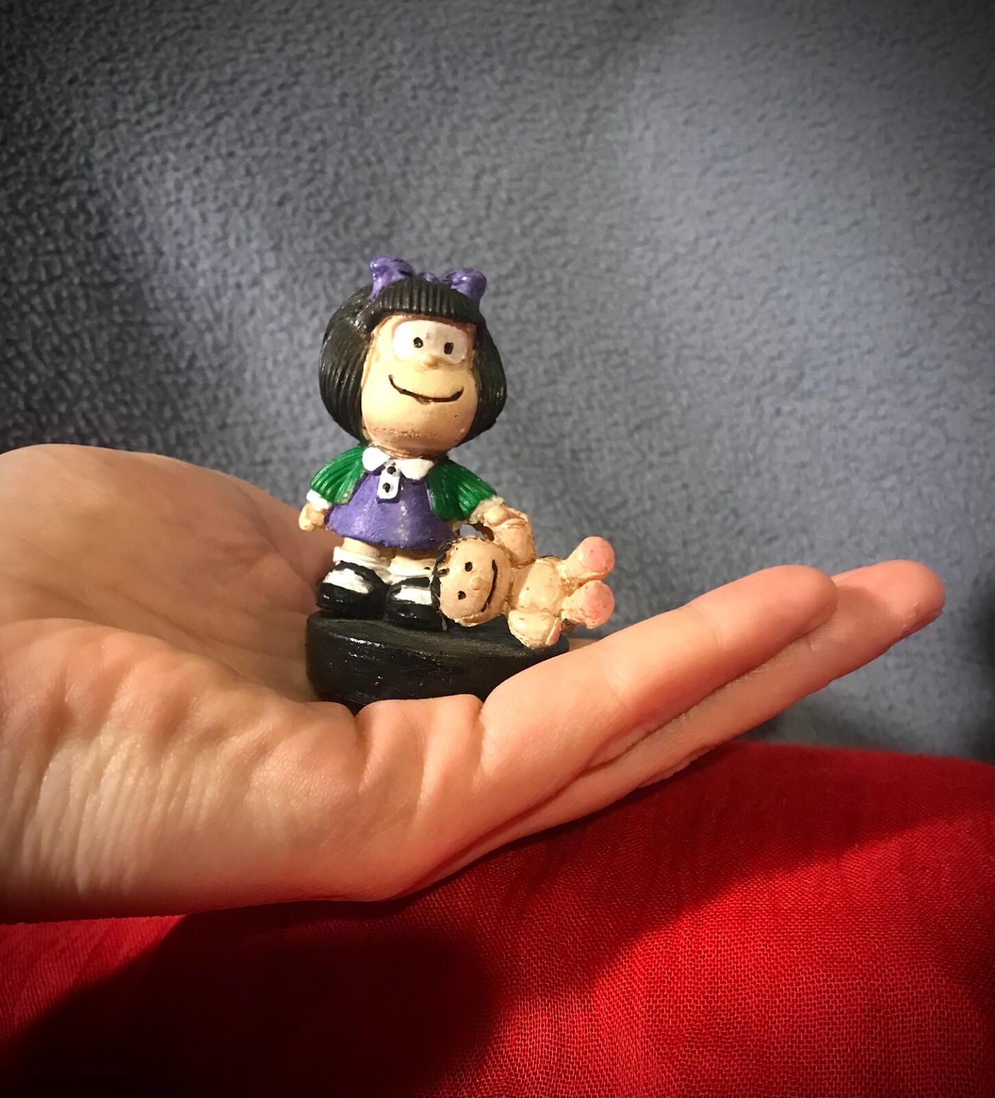 Picture 5 of 24