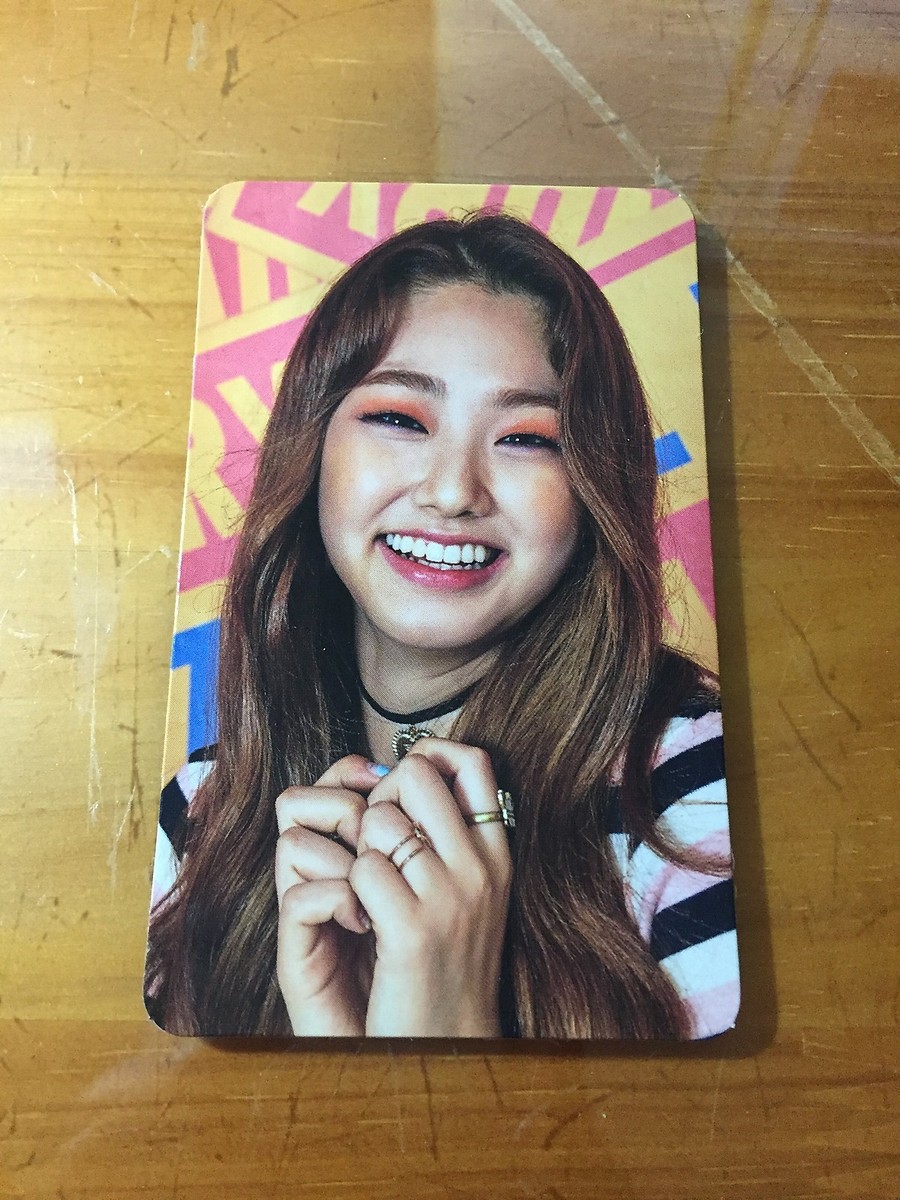 I.O.I 2nd Mini Album miss me? Very Very Very Mina Photo Card