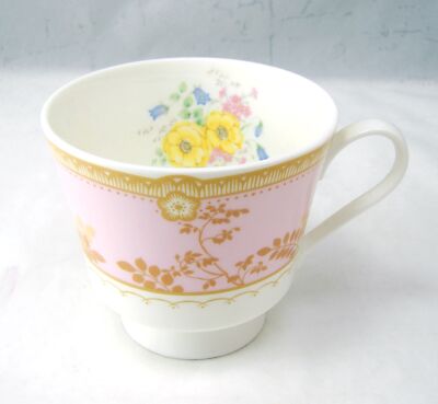 Mikasa Bone China Narumi Japan HAMPTON COURT PINK A7701 Cup