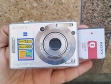 Sony CyberShot DSC-W35 7.2MP Digital Camera Silver w/Battery