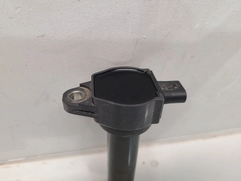 Jeep Compass 2007-16 (2,4 L/AT) bobina de encendido n.º de parte: 4606824AB Foto 3 de 4