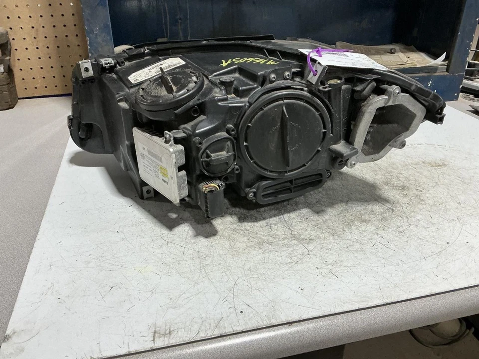 Passenger Headlight Xenon HID Adaptive Headlamps Fits 11-13 BMW 528i 854450 Foto 2 de 4