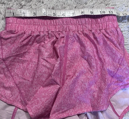 Lululemon Hotty hot shorts size 4 pink color - Picture 4 of 12