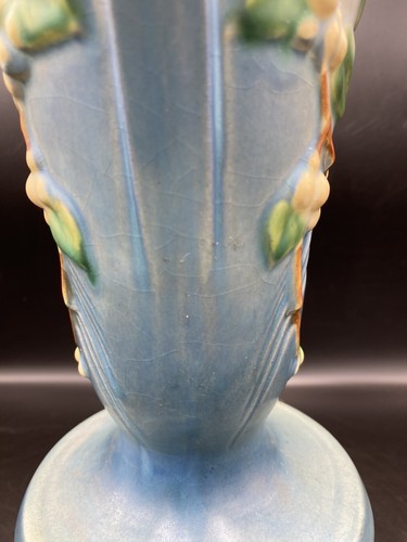 ROSEVILLE USA POTTERY 1BK-10 BLUE SNOWBERRY BASKET - Picture 3 of 7