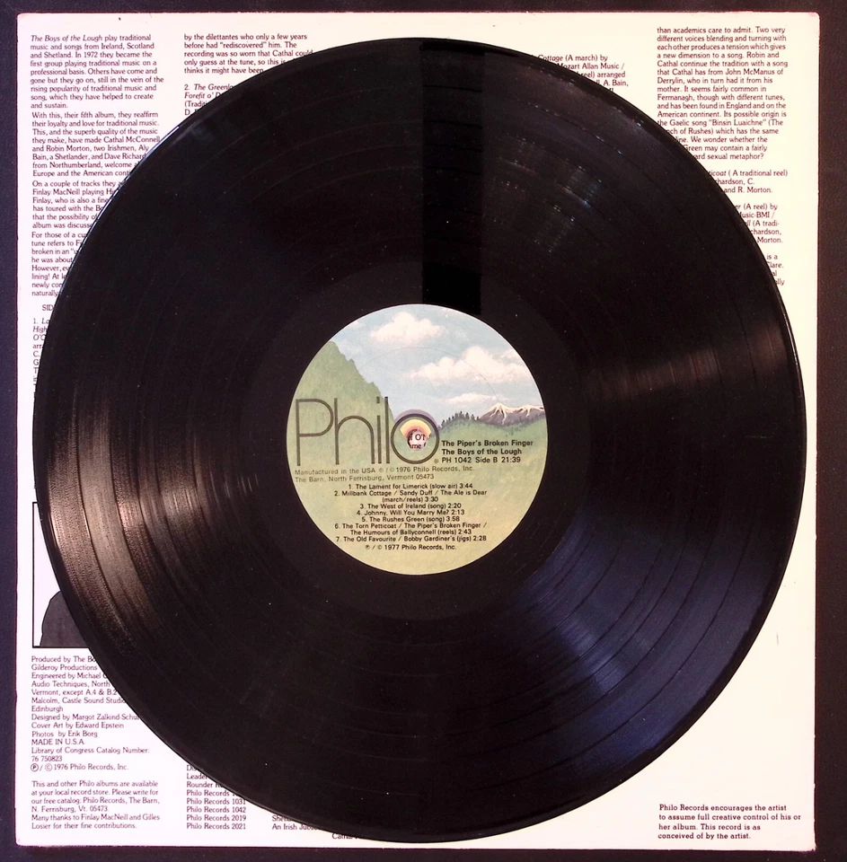 THE BOYS OF THE LOUGH THE PIPER'S BROKEN FINGER FOLK PHILO 1042 VINYL LP 111-16W - Image 4 of 4
