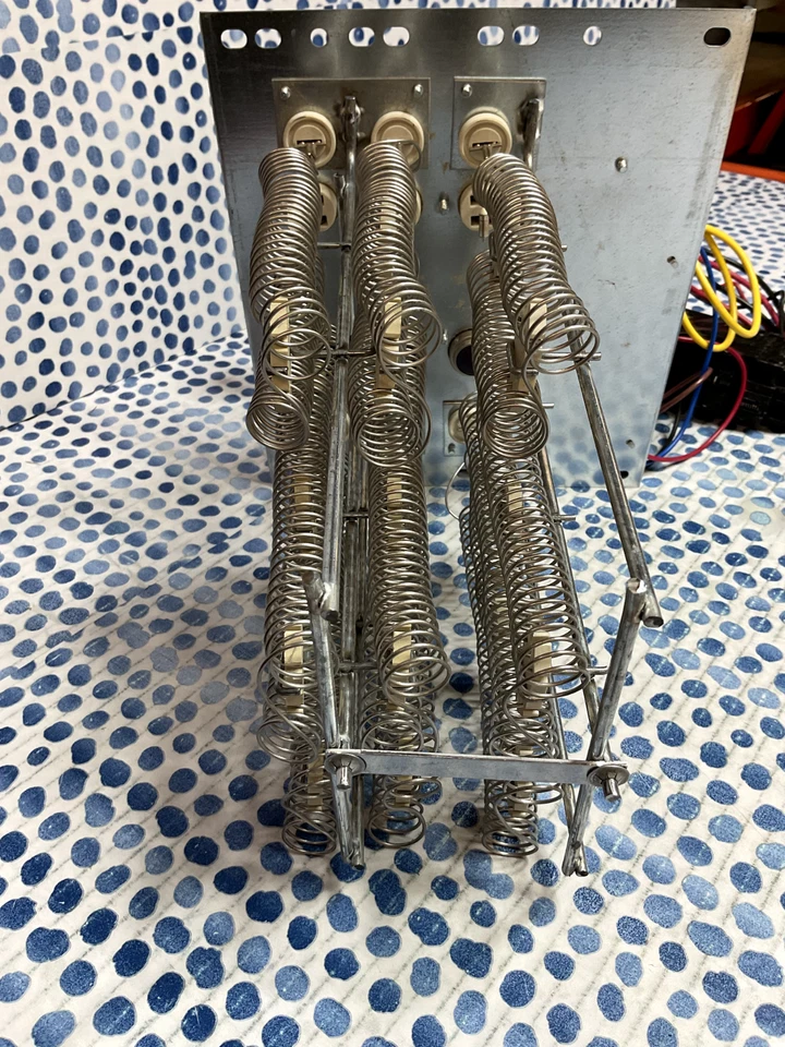 Kit de calor Goodman 15 Kw 50001 - 55000 BTU bobina de calentador para unidad de paquete 240V 1-Ph Foto 3 de 4