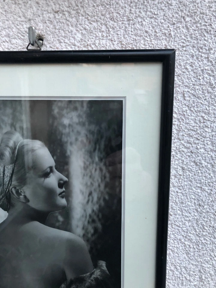 altes Foto # WOG Manassè # Weiblicher Rückenakt # Silbergelatine-Abzug # um 1940 - Bild 3 von 4