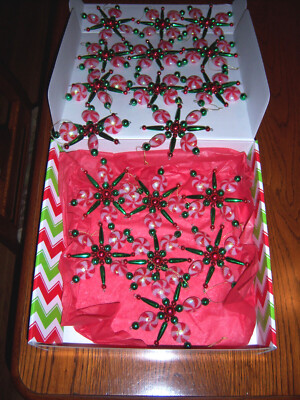 18 VTG PRETTY COLLECTOR' Mark Roberts Peppermint Candy XMAS Snowflake Ornaments!