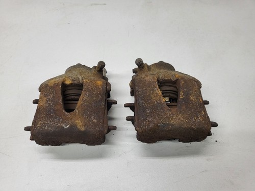 VW Golf 5 1K - Bremssattel Bremszange Bremse vorne rechts & links (17)