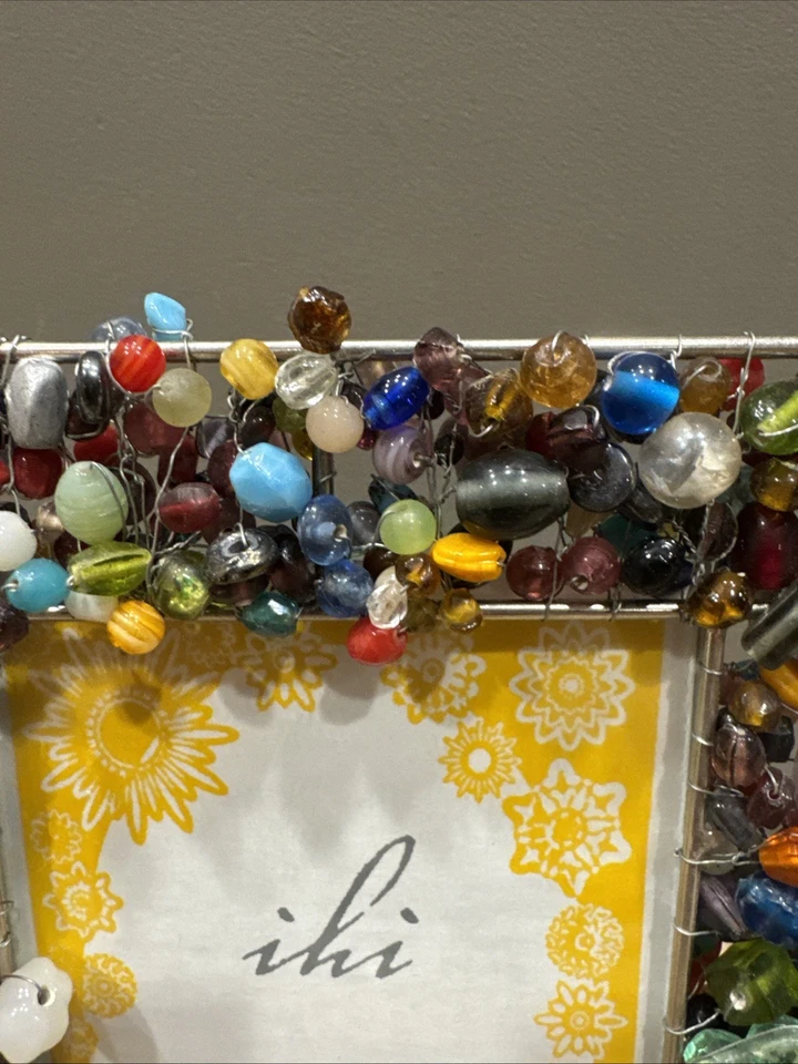 New IHI Silver-Tone Glass Bead Hand Tied Multicolor Picture Frame 4" x 6" Photo - Image 3 of 4
