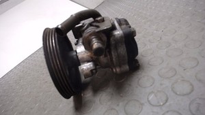 Lenkgetriebepumpe / Servopumpe Mitsubishi Space Wagon 2000 TD N30 12 Monate