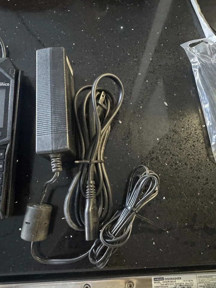 INGENICO DESK 3500 & 1500 CREDIT CARD READER PAYMENT TERMINAL - Image 2 of 4