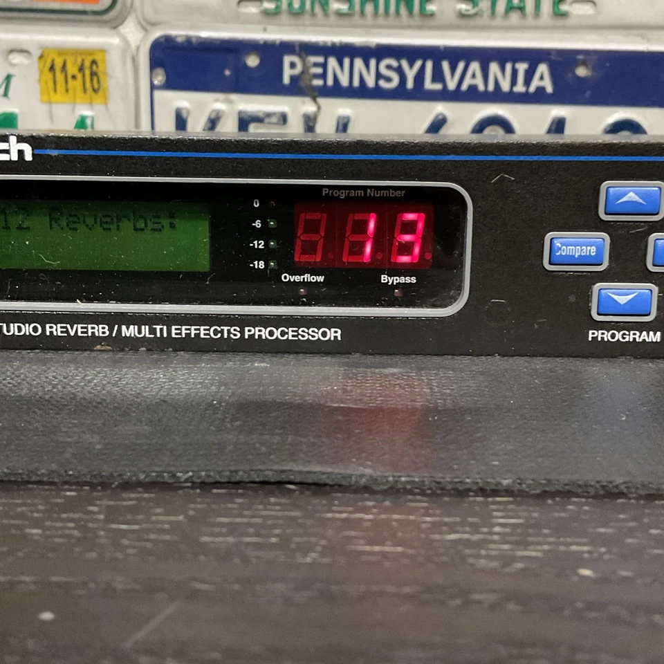 DIGITECH TSR-12 Studio Reverb 🎛️ Multi Effects Processor - Image 4 of 4