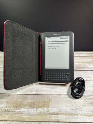 Amazon Kindle Keyboard 3rd Gen D00901 Bundle w/New Battery, Leather Case w light