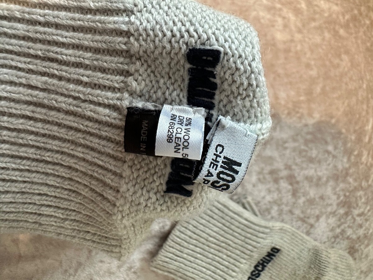 Moschino cheap and chic hat + gloves Today main image 3