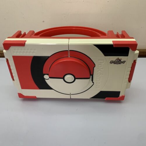 Genuine Pokemon Tretta With 93 Token Cards And Collector's Carry Case 2013 - Picture 2 of 18