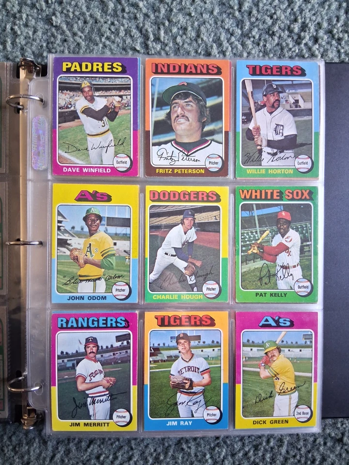 1975 TOPPS BASEBALL PARTIAL COMPLETE SET LOT(203/660)w/STARS,RC's,HOF - Image 2 of 4