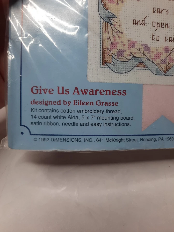 Kit Punto de Cruz Contado Dimensiones Sentimentales De Colección Danos Conciencia 72067 Foto 4 de 4