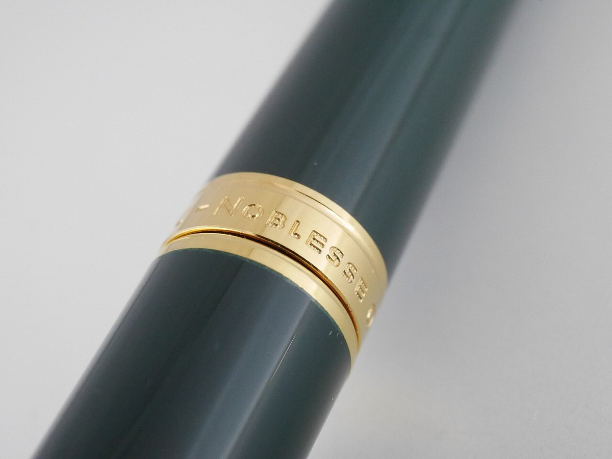 MONT BLANC NOBLESSE OBLIGE  ボールペン　グリーン MONTBLANC Noblesse Oblige Green Marble GT Vintage Mid-model Twist