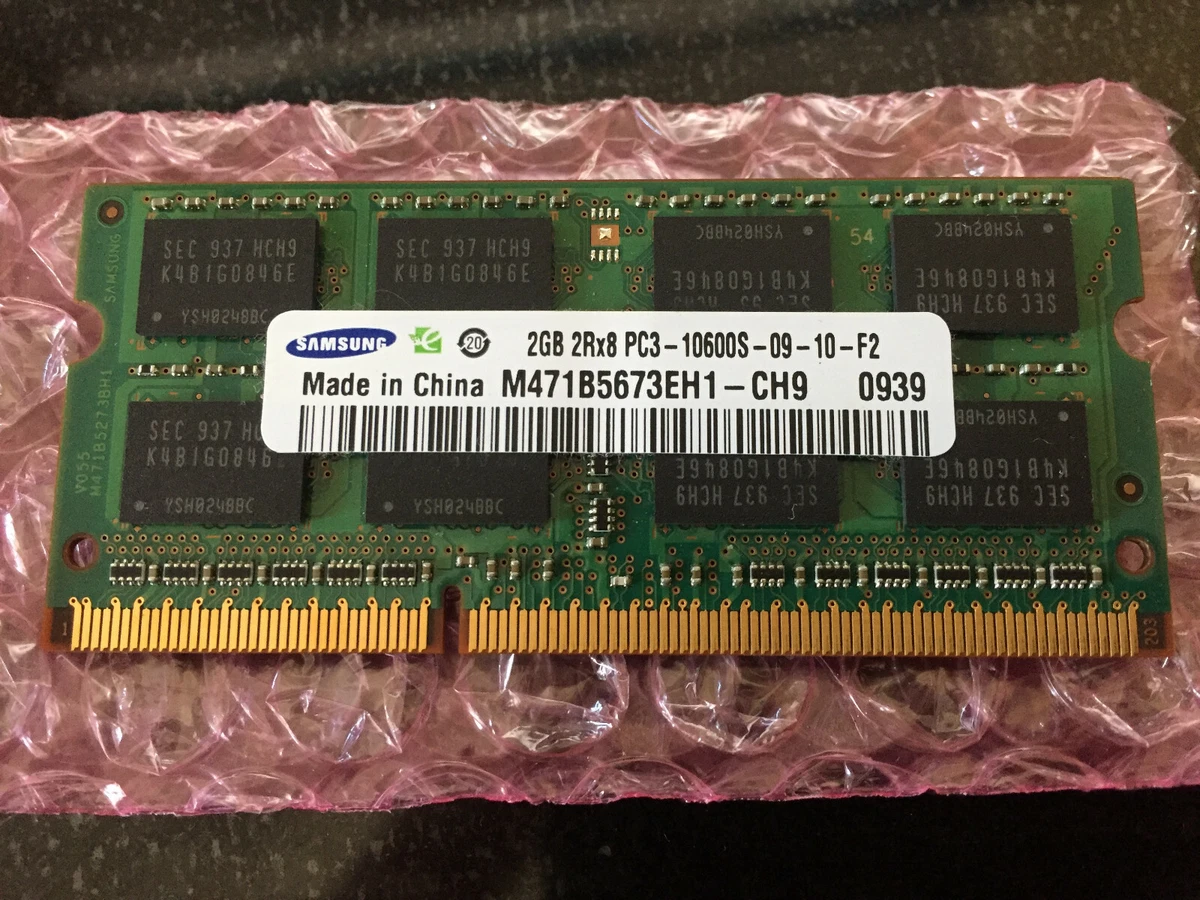 Samsung 2 GB SO DIMM 1066 MHz DDR3 SDRAM Memory M471B5673EH1 CH9