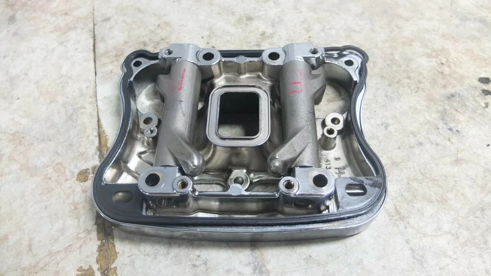 09 Harley Davidson XR1200 XR 1200 Sportster Front Rocker Arm Box Head Assembly - Image 4 of 4