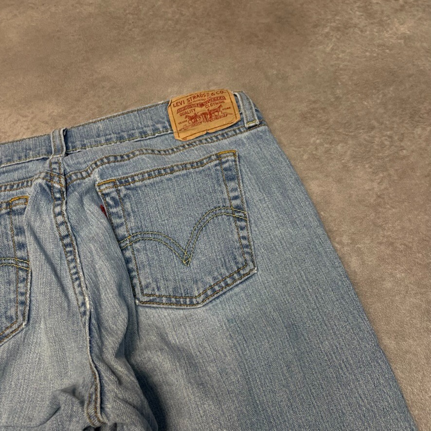 Levis 505 Jeans Womens Y2K Denim Straight Leg Pants Trousers Light Blue 30” image 6