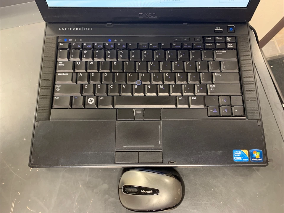 PC portátil empresarial Dell Latitude E6410 Core i5 2 GB 149 GB DVD-RW leer DESC Foto 3 de 4