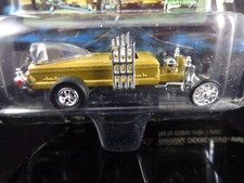 Johnny Lightning Fright'ning Lightnings The MUNSTERS "DRAGULA" Diecast