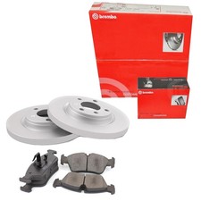 BREMBO Satz Bremsen Bremsscheiben Voll vorne + Bremsbeläge für Audi A4 8D2 B5