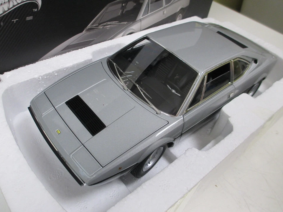 FERRARI DINO 308 GT4 Gris Silver Argent Grey par MATTEL ELITE X5483 au 1/18 - Photo 2/4