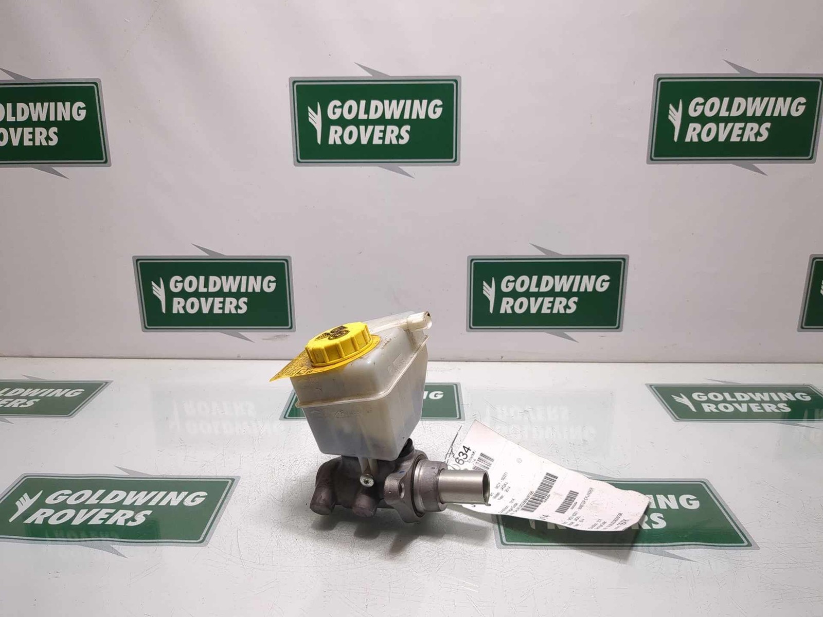 10 11 12 13 14 15 16 17 18 19 Jaguar XJ Brake Master Cylinder
