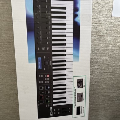 Arturia KeyLab Essential 49 Keyboard Universal MIDI Controller