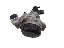 Mercedes-Benz A W176 2016 Kühlwasserpumpe Wasserpumpe A6512000501 Diesel 100kW Mercedes-Benz A W176 2016 Kühlwasserpumpe Wasserpumpe A6512000501 Diesel 100kW